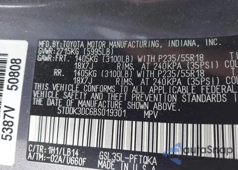 2011 Toyota Sienna Xle z USA, uszkodzony, nr VIN 5TDDK3DC6BS019301